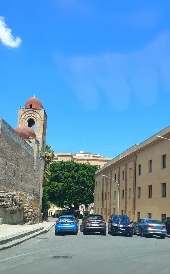 Normanni Homes Palermo Exteriér fotografie